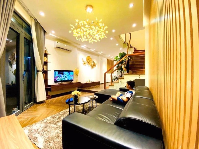 Hẻm xe hơi lô gốc 5 tầng-7,75 tỷ Dương Quảng Hàm P6 Gò Vấp 2